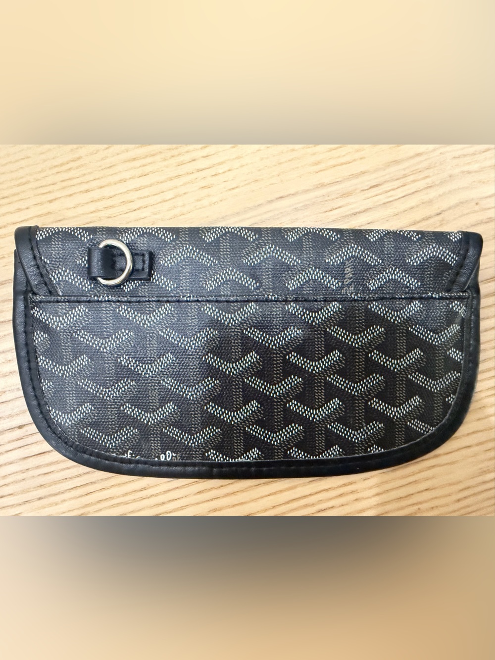 Goyard Classic Pouchette Black Chevron Wristlet - Picture 2 of 11
